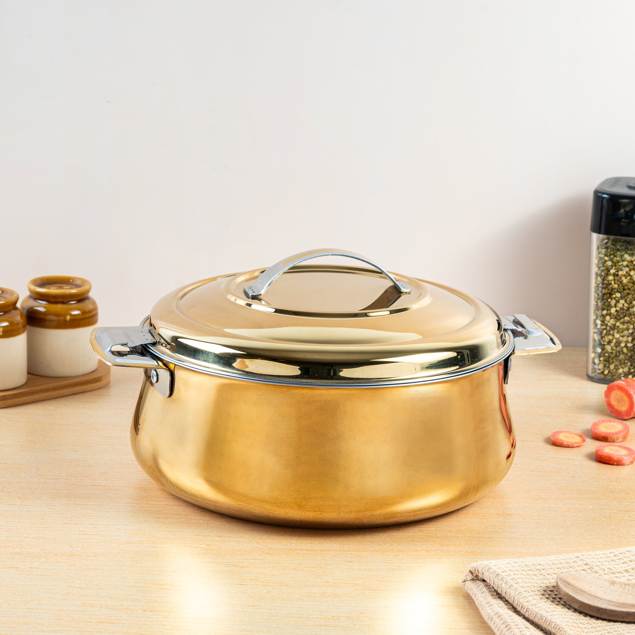 AVIAS Riara Gold Premium Stainless steel casserole/ hotpot/ hot case with twist lock with sturdly side handles | Roti/ chapati, curry , gravy, rice serveware | 1.5L/ 2.5L