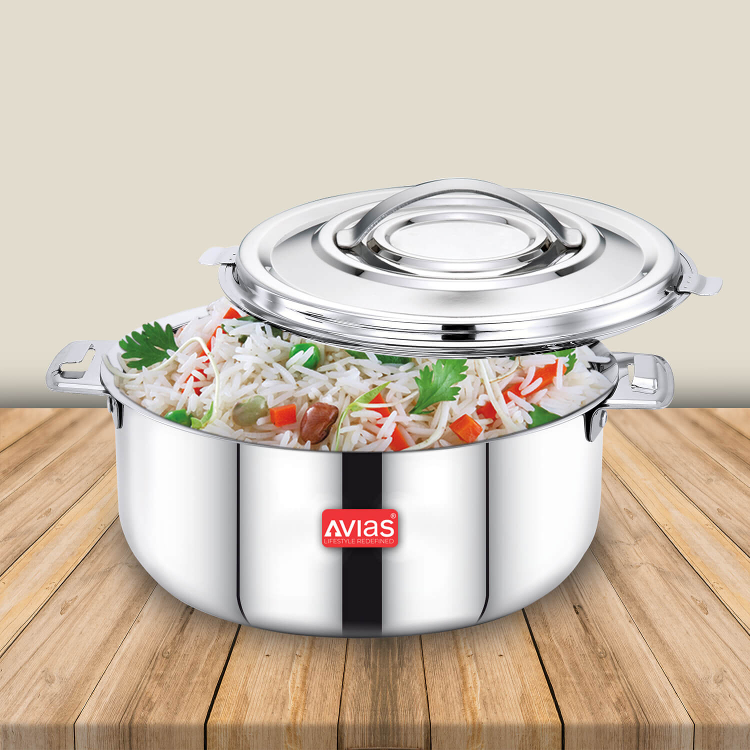 Avias Avistar Premium Stainless Steel Casserole hot box open with food